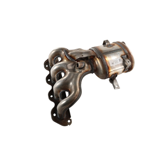 GM Genuine Parts Exhaust Manifold Kit with Three-Way Catalytic Converter