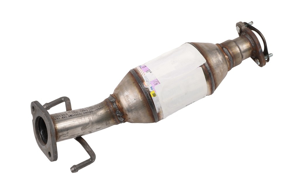 GM Genuine Parts Three-Way Catalytic Converter with Exhaust Pipe