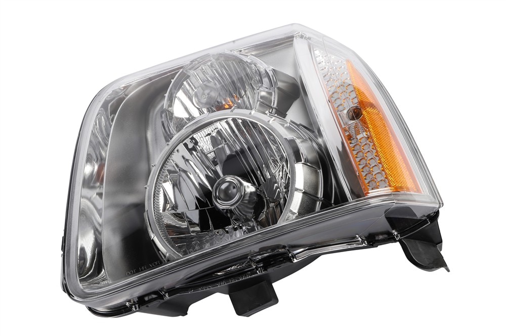 GM Genuine Parts Halogen Driver Side Headlamp