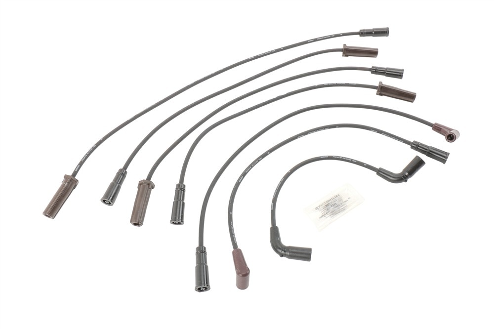 GM Genuine Parts Spark Plug Wire Kit