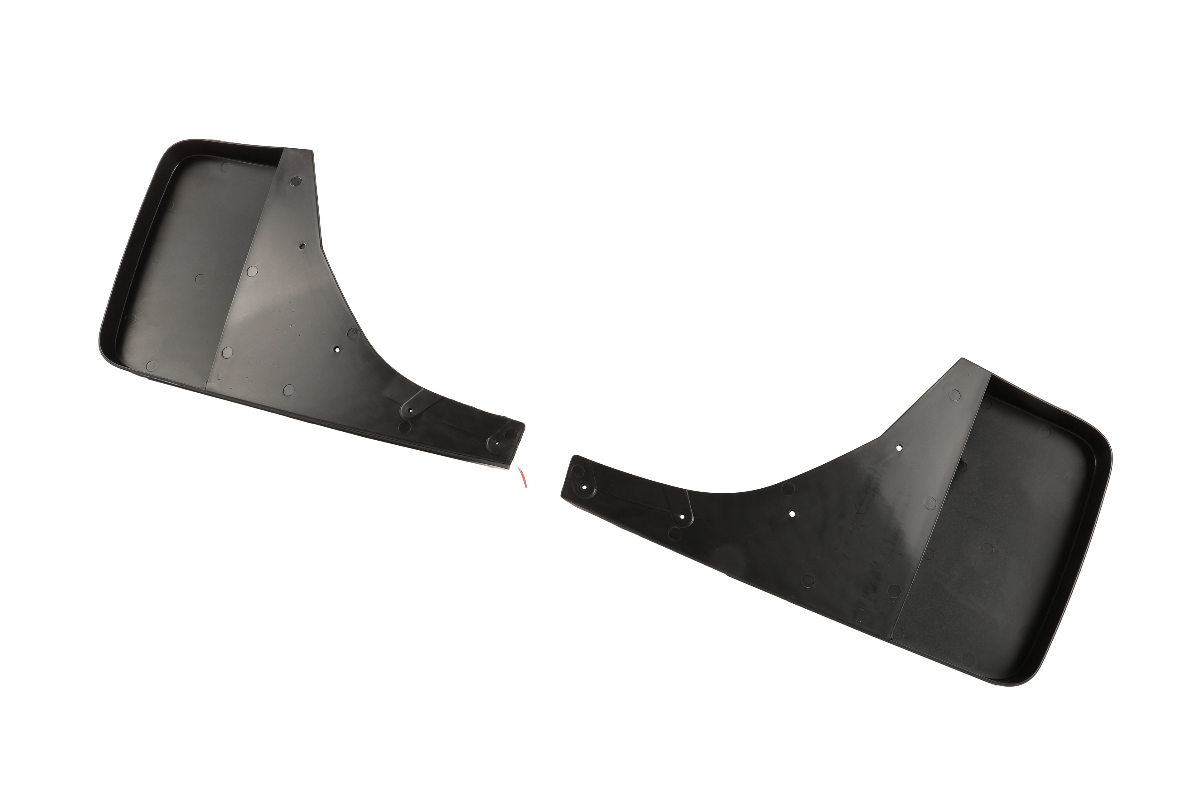 Front Molded Splash Guards in Anthracite | 19435496 | Chevrolet