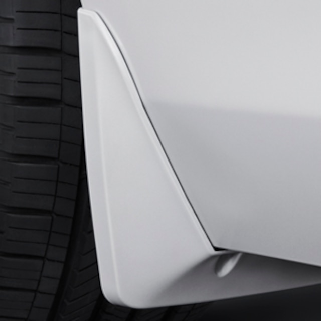 Rear Splash Guards in Crystal White Tricoat