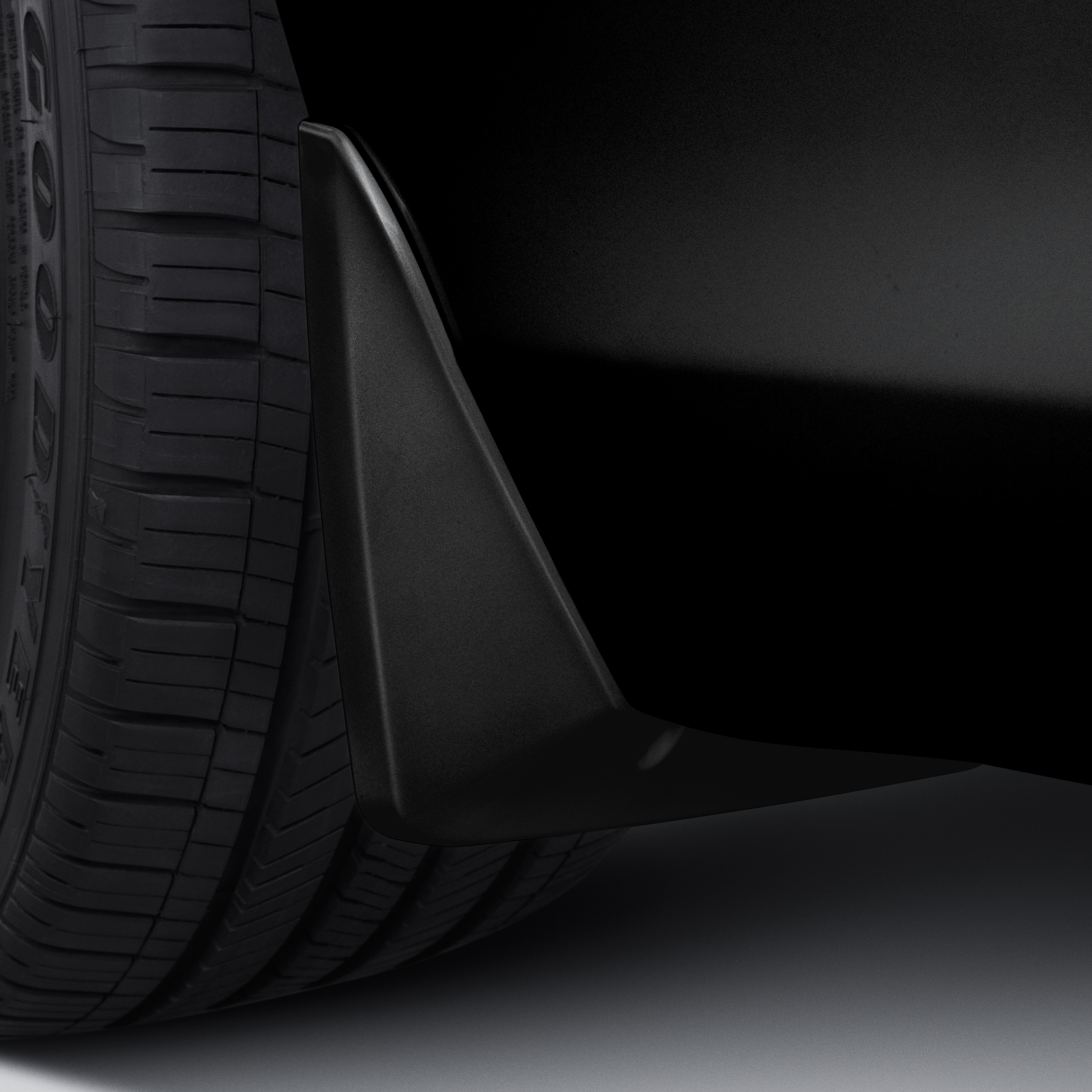 Rear Splash Guards in Black Raven
