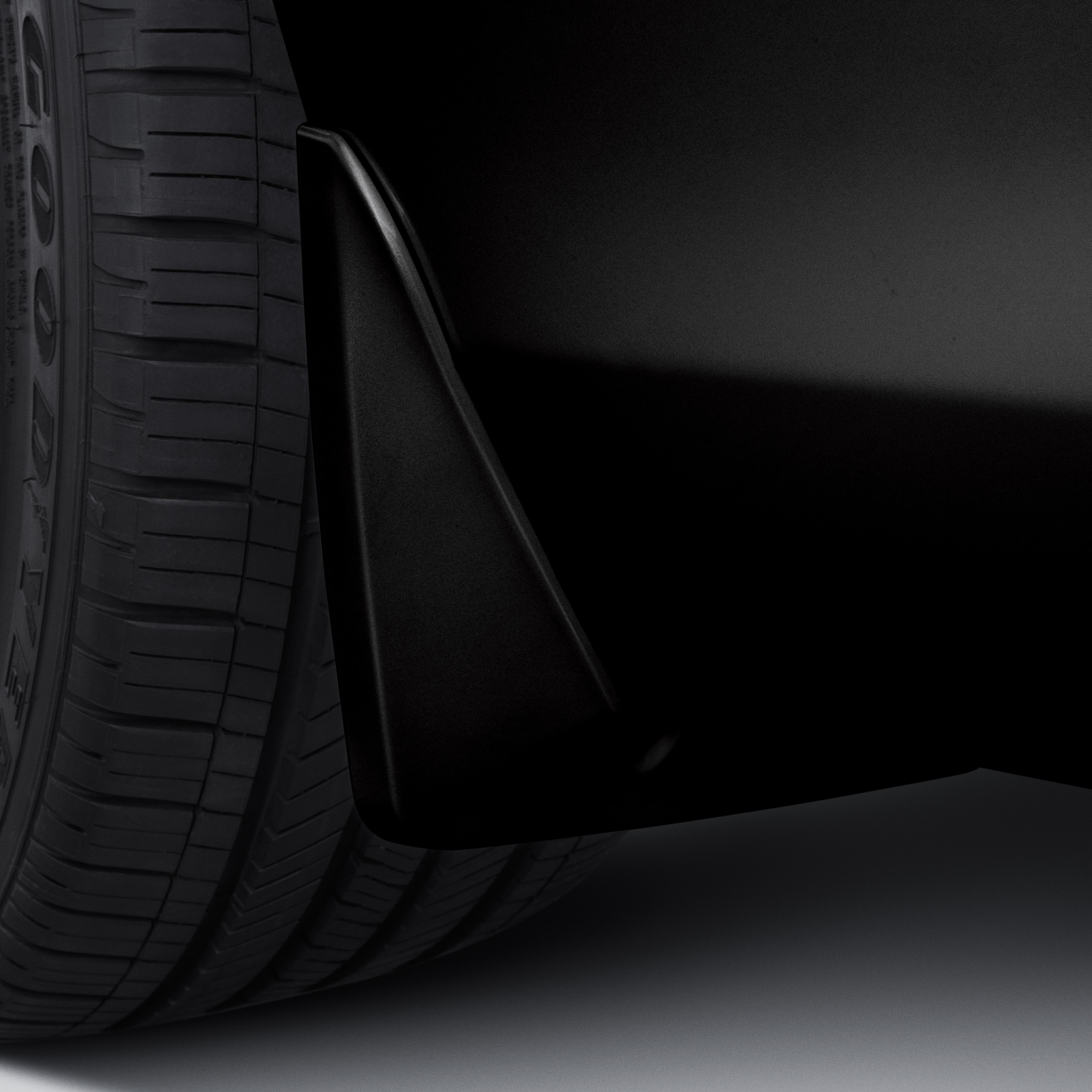 Rear Splash Guards in Stellar Black Metallic