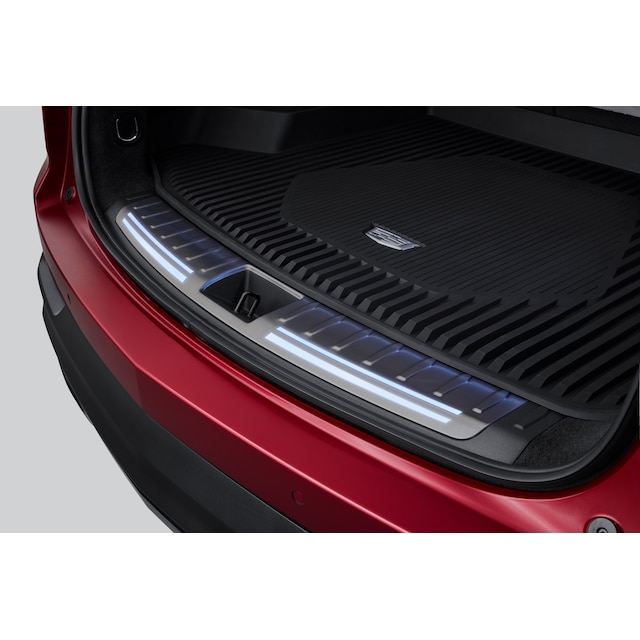 Illuminated Cargo Sill Plate in Jet Black