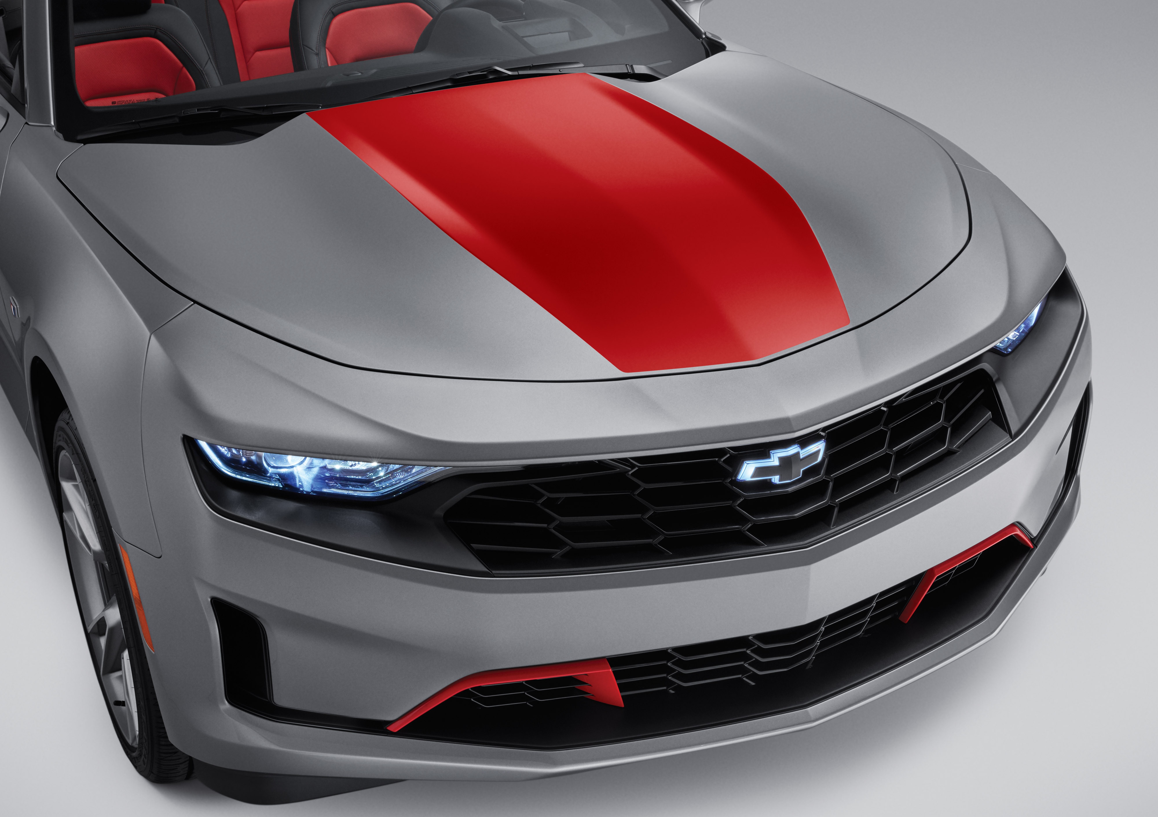 Center Stinger Stripe in Red Hot for LS/LT Coupe Models