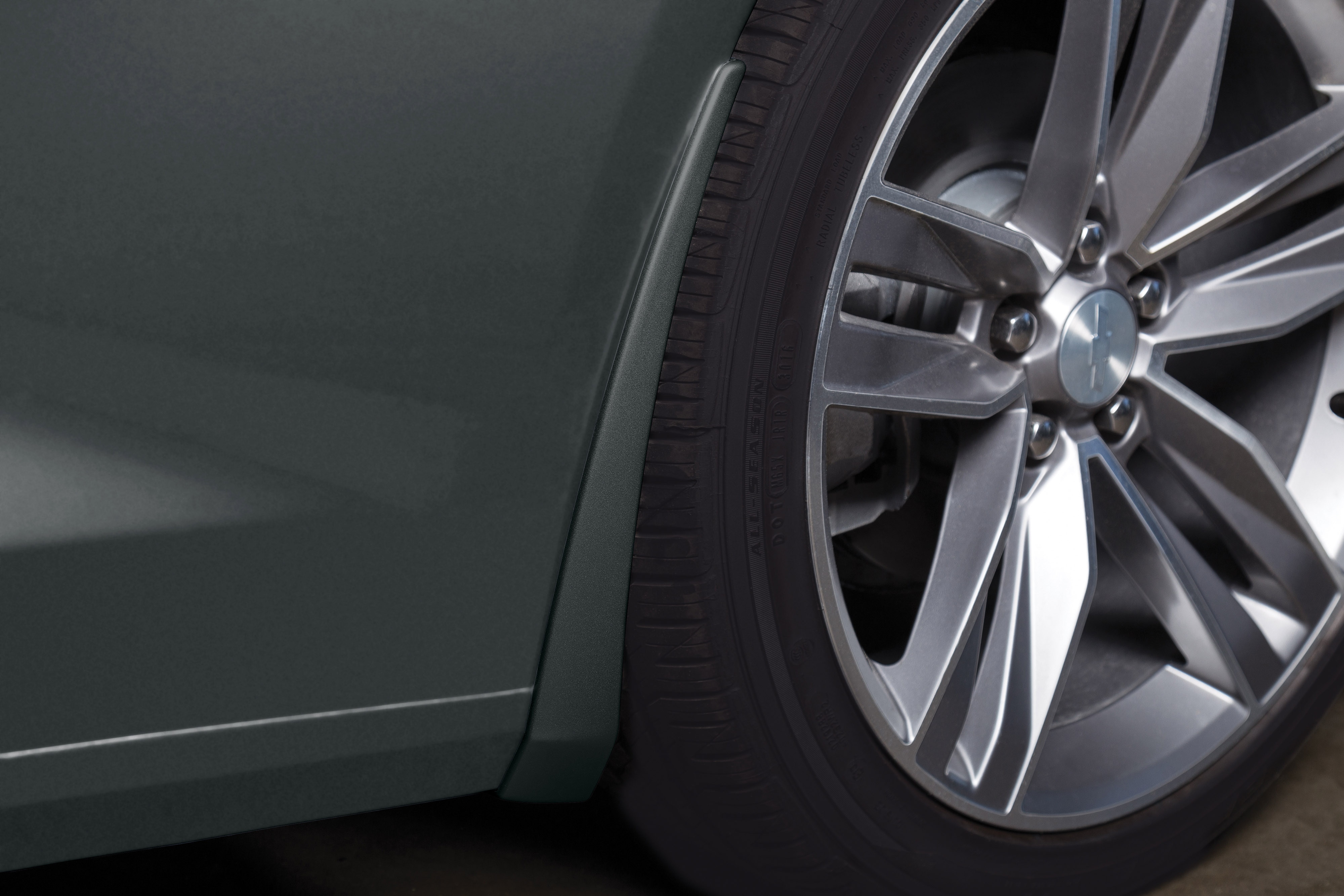 Front Splash Guards in Shadow Gray Metallic