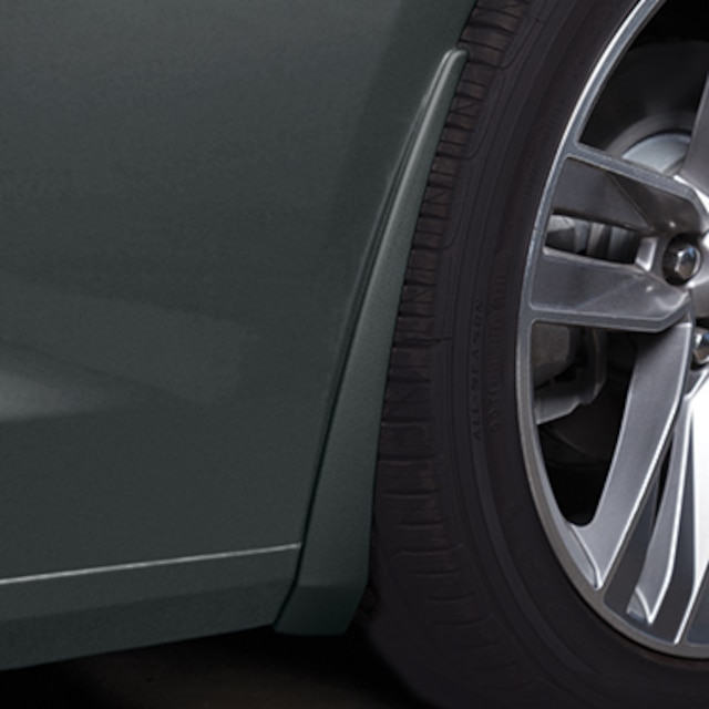 Front Splash Guards in Silver Ice Metallic