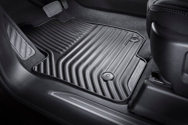 Rear Wheelhousing Liner Set | 85561532 | Chevrolet Accessories