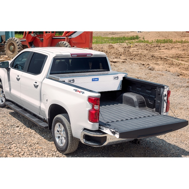 Cross Bed Single Lid Crossover Aluminum Tool Box with Pull Handles in Bright Chrome by UWS® - Associated Accessories