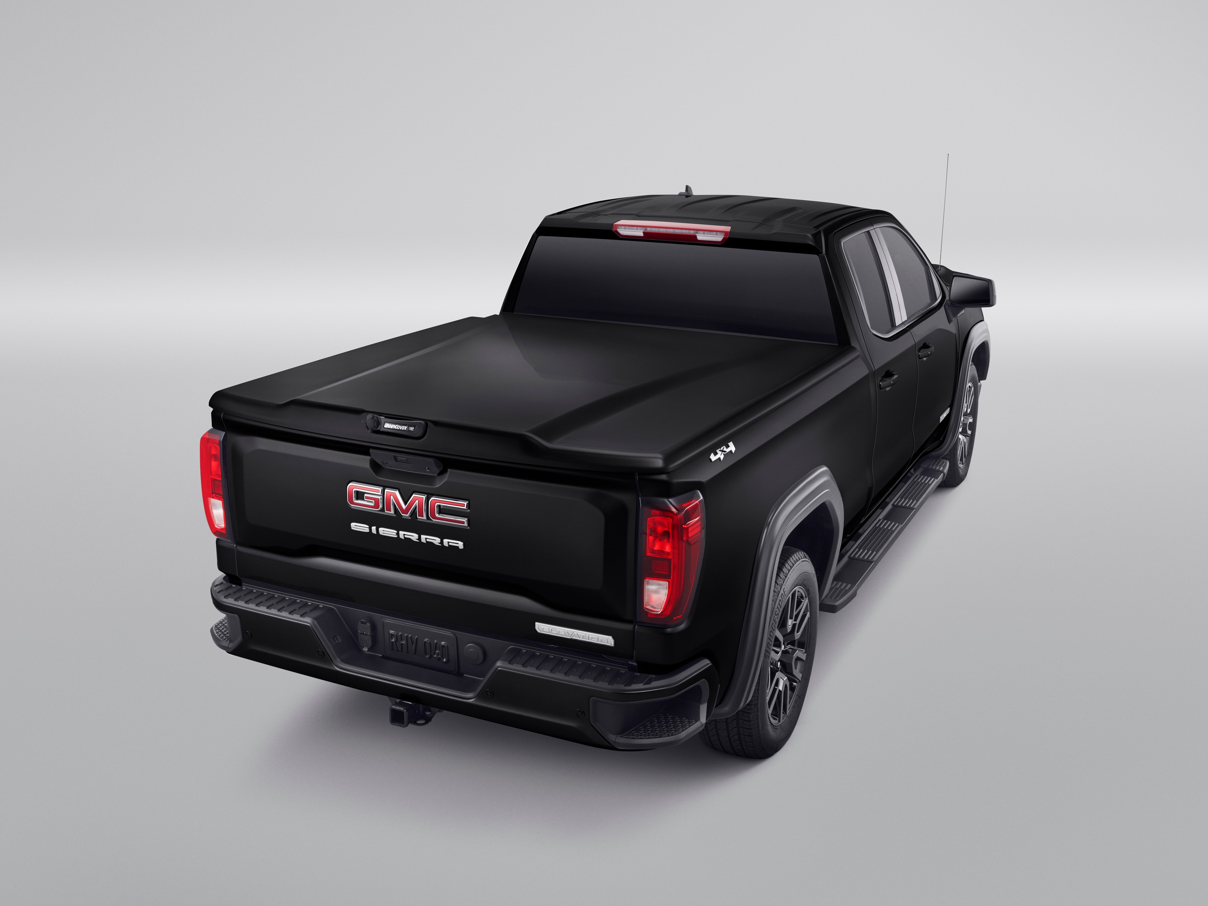 Short Bed Hard One-Piece Truck Bed Cover Ready to Paint by Advantage® - Associated Accessories