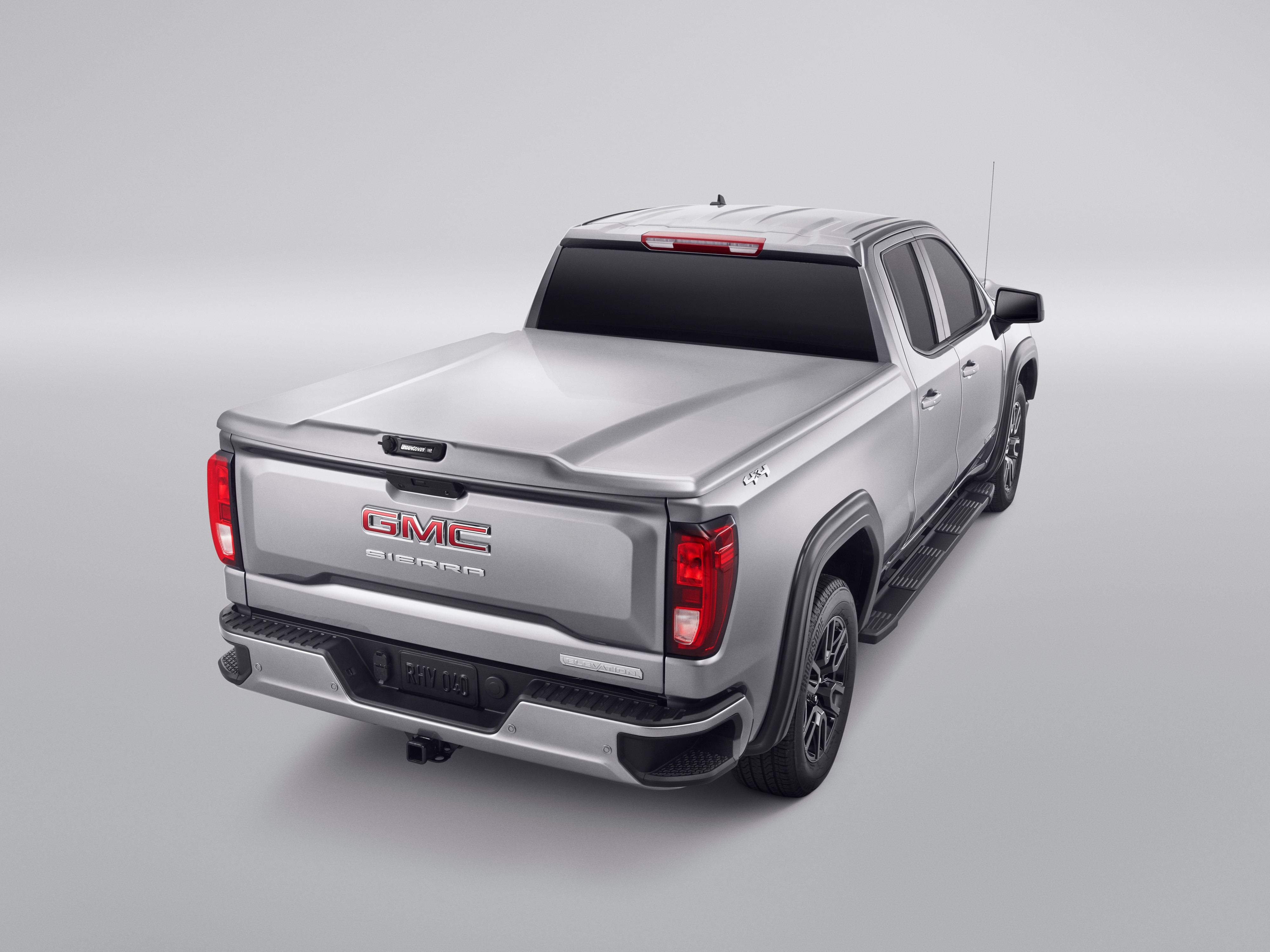 Short Bed Hard One-Piece Truck Bed Cover Ready to Paint (for Models with MultiPro™ Tailgate) by Advantage® - Associated Accessories