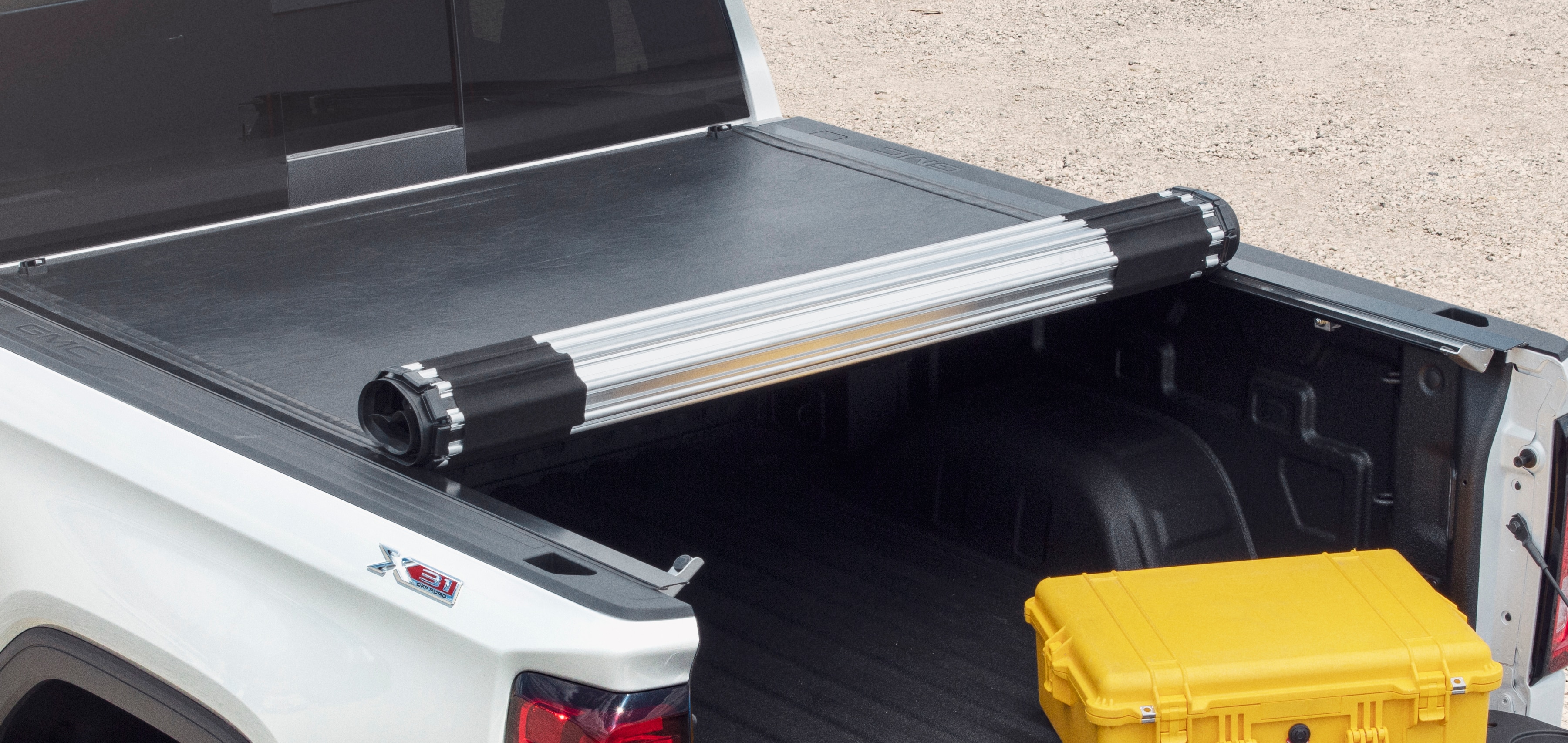 Standard Bed Hard Rolling Truck Bed Cover in Black by Advantage® - Associated Accessories