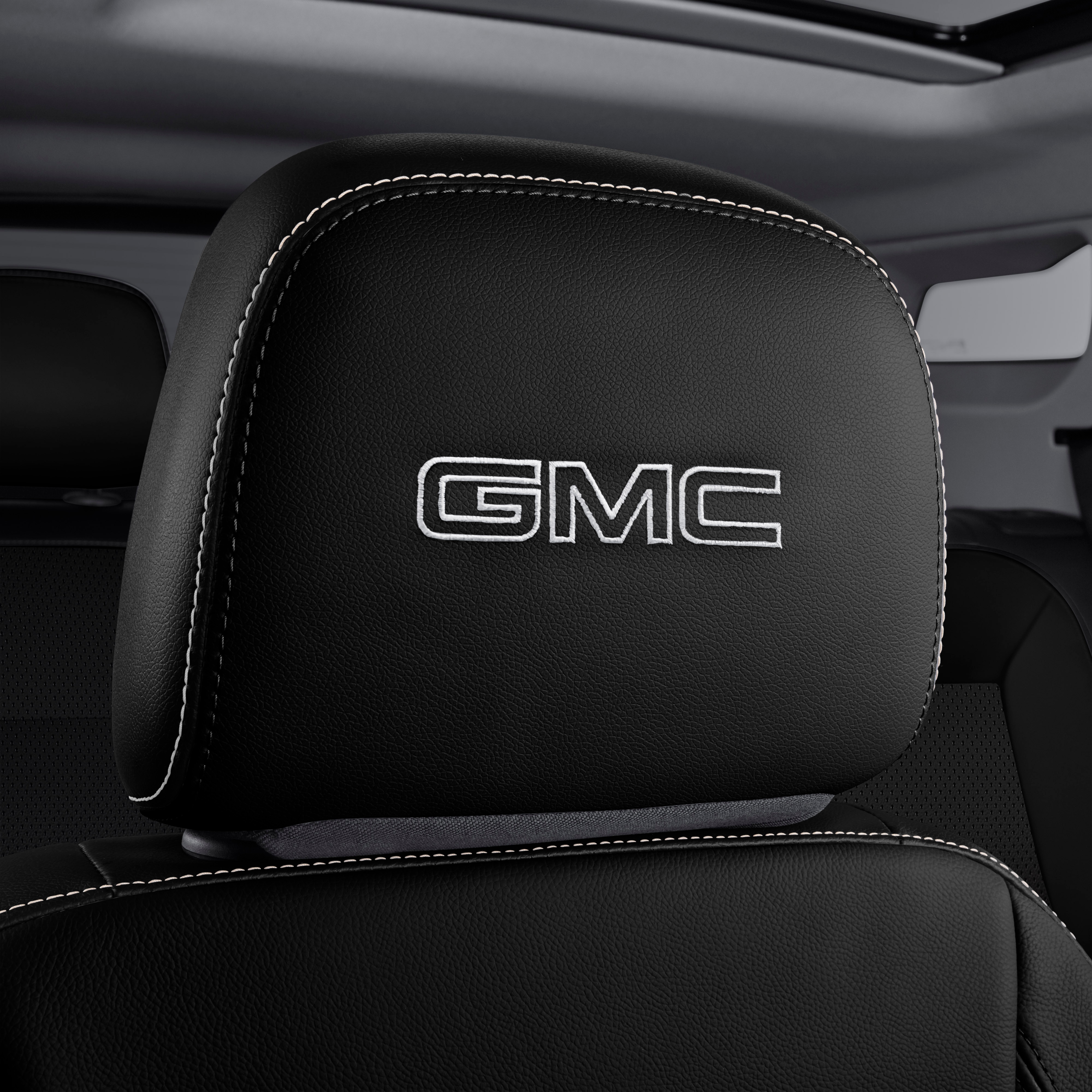 Vinyl Headrest in Jet Black with Embroidered GMC Script