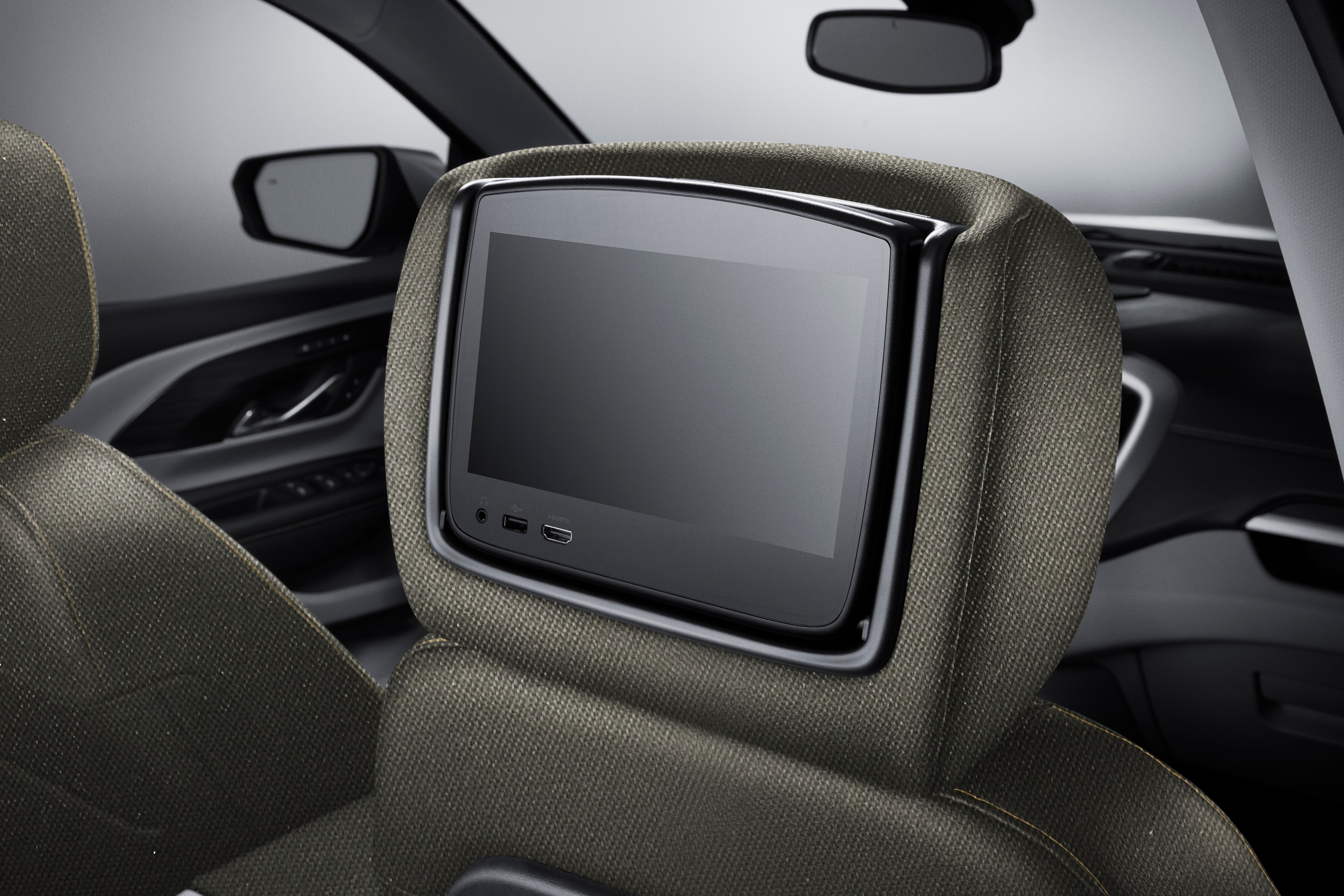 Rear Seat Infotainment System in Jet Black Cloth