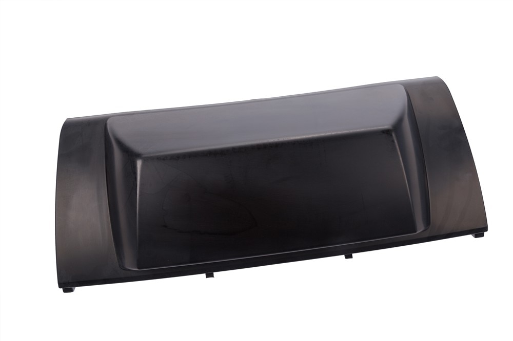 GM Genuine Parts Trailer Hitch Access Cover