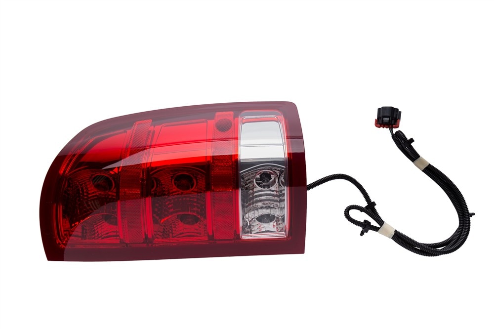 GM Genuine Parts Passenger Side Tail Lamp Assembly