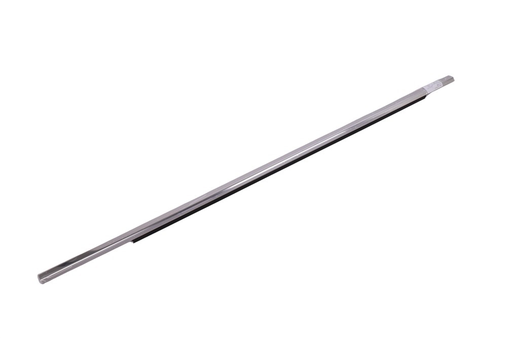 GM Genuine Parts Passenger Side Front Door Window Belt Molding