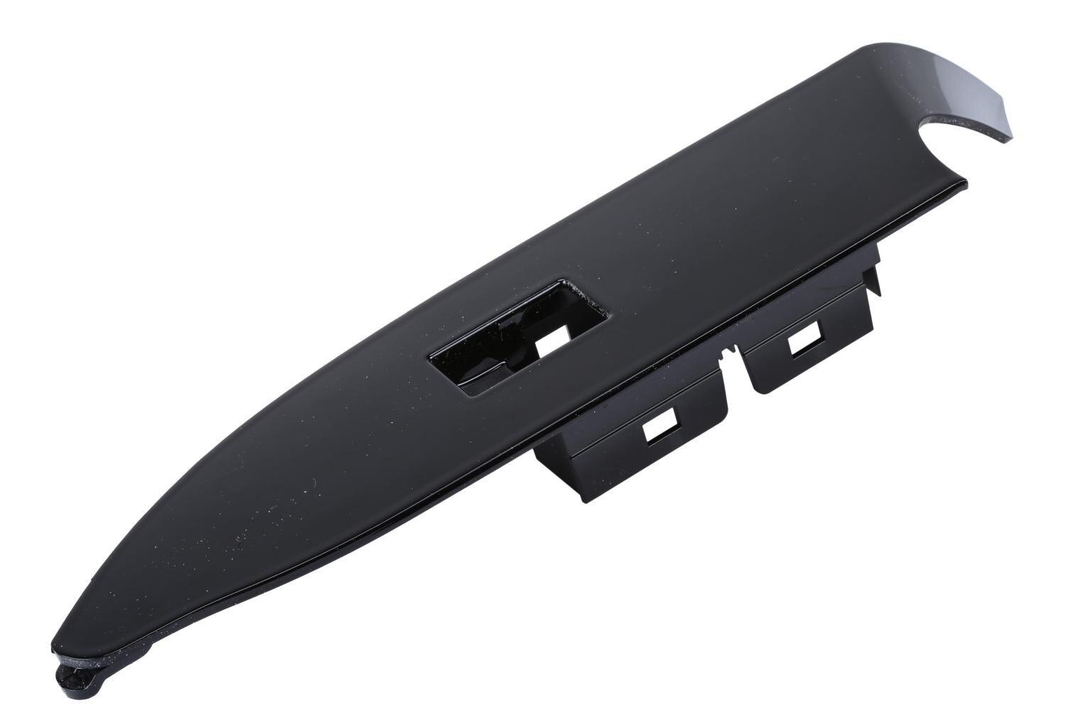 GM Genuine Parts Piano Black Passenger Side Front Door Switch Bezel