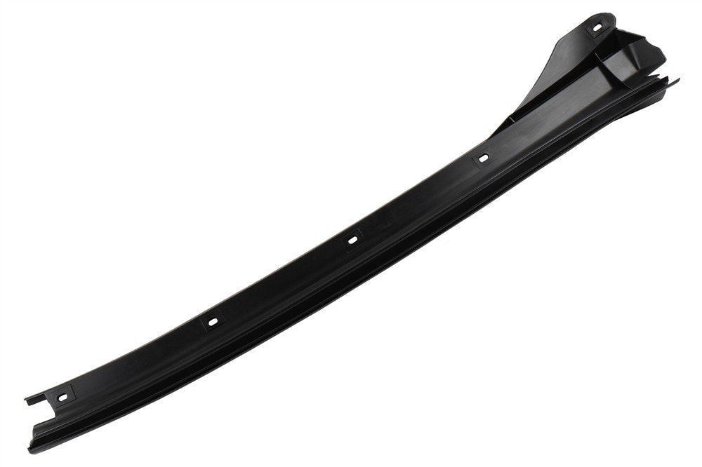 GM Genuine Parts Passenger Side Windshield Molding