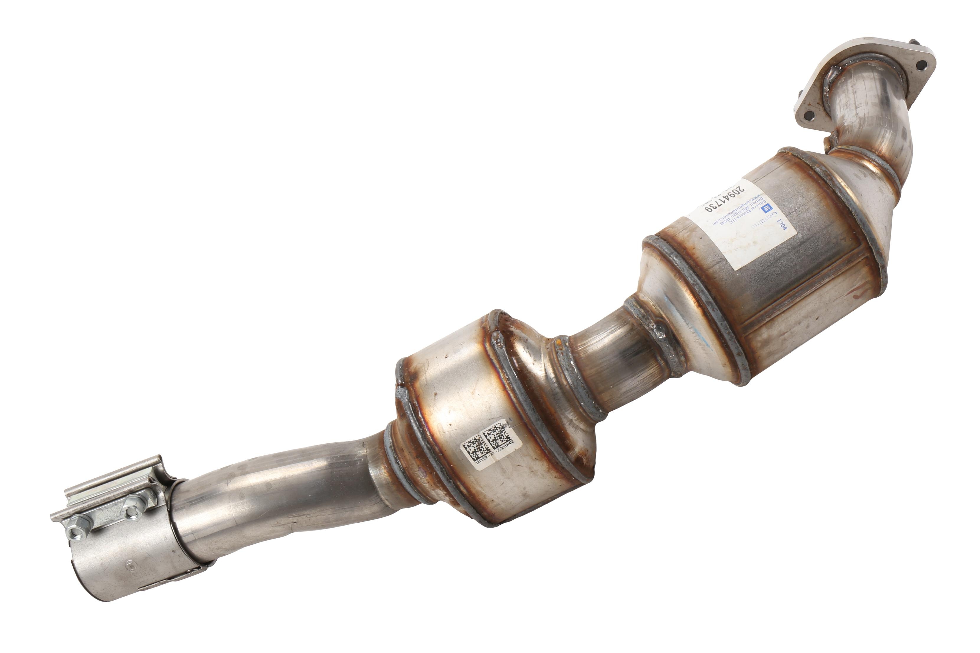 GM Genuine Parts Passenger Side 3-Way Catalytic Converter with Flange, Bushing, Studs, and Seal