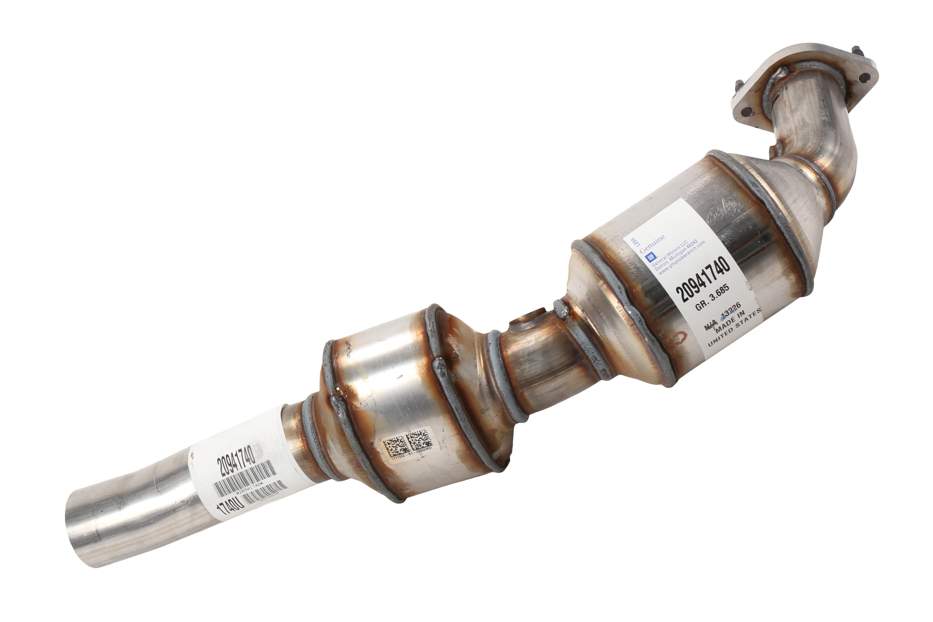 GM Genuine Parts Driver Side 3-Way Catalytic Converter with Bushings, Studs, and Seal