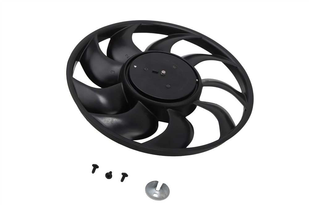 GM Genuine Parts Engine Cooling Fan Assembly with Motor