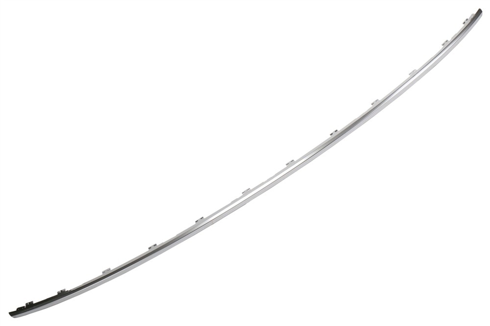 GM Genuine Parts Galvano Silver Rear Bumper Fascia Molding