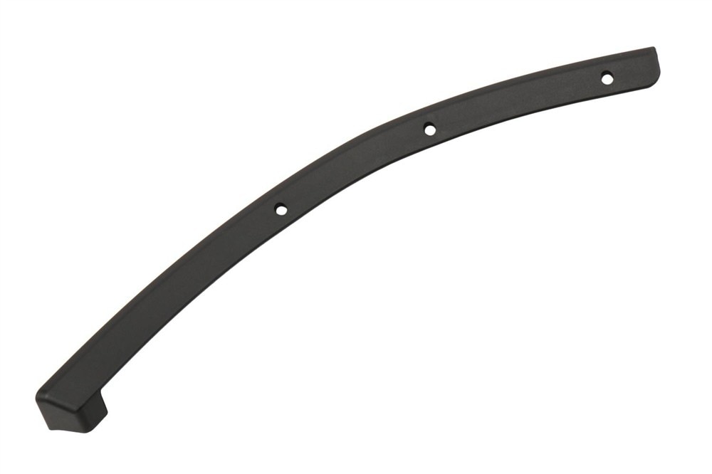 GM Genuine Parts Black Passenger Side Front Bumper Filler