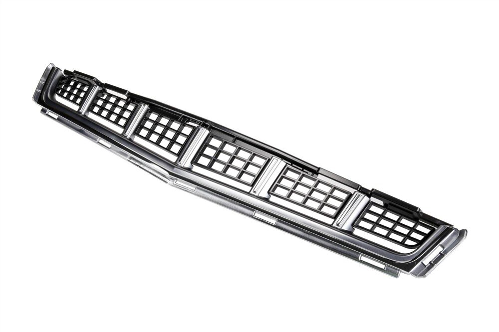 GM Genuine Parts Front Lower Grille in Chrome
