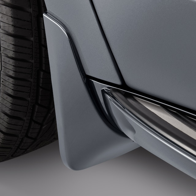Front Splash Guards in Satin Steel Metallic for Avenir