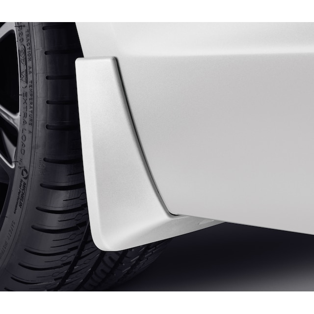 Rear Splash Guards in Crystal White Tricoat