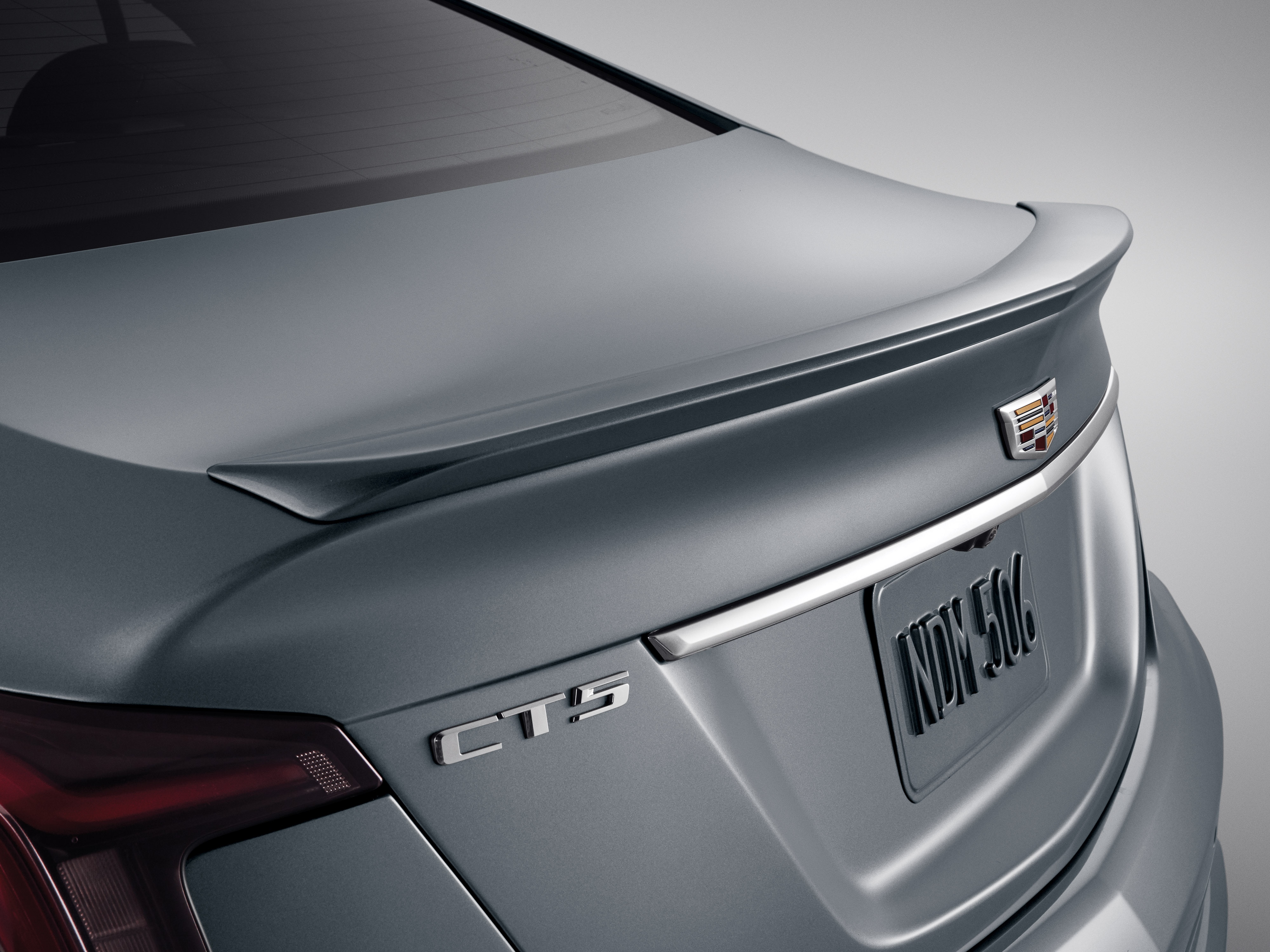 Flush-Mounted Spoiler Kit in Satin Steel Metallic