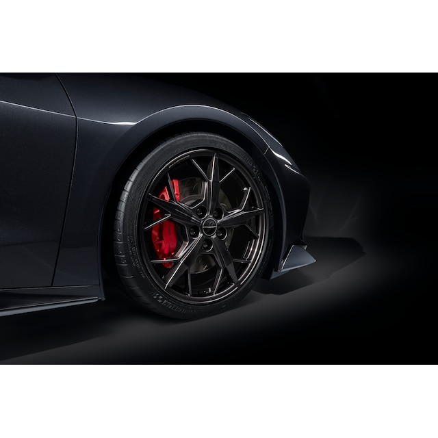 19- and 20-Inch Aluminum 5-Trident Spoke Wheel Package in Black