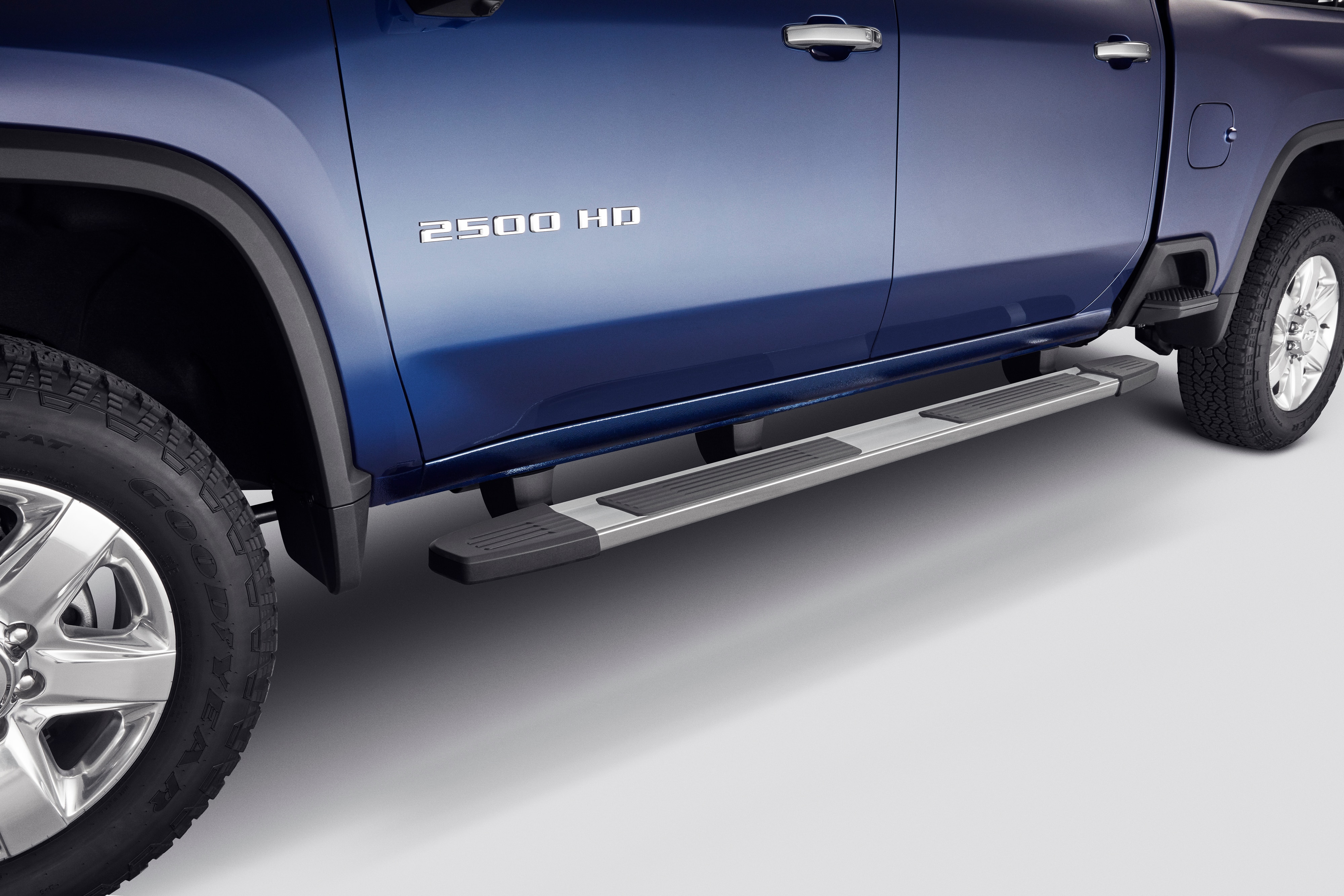 Double Cab 6-Inch Rectangular Assist Steps in Chrome
