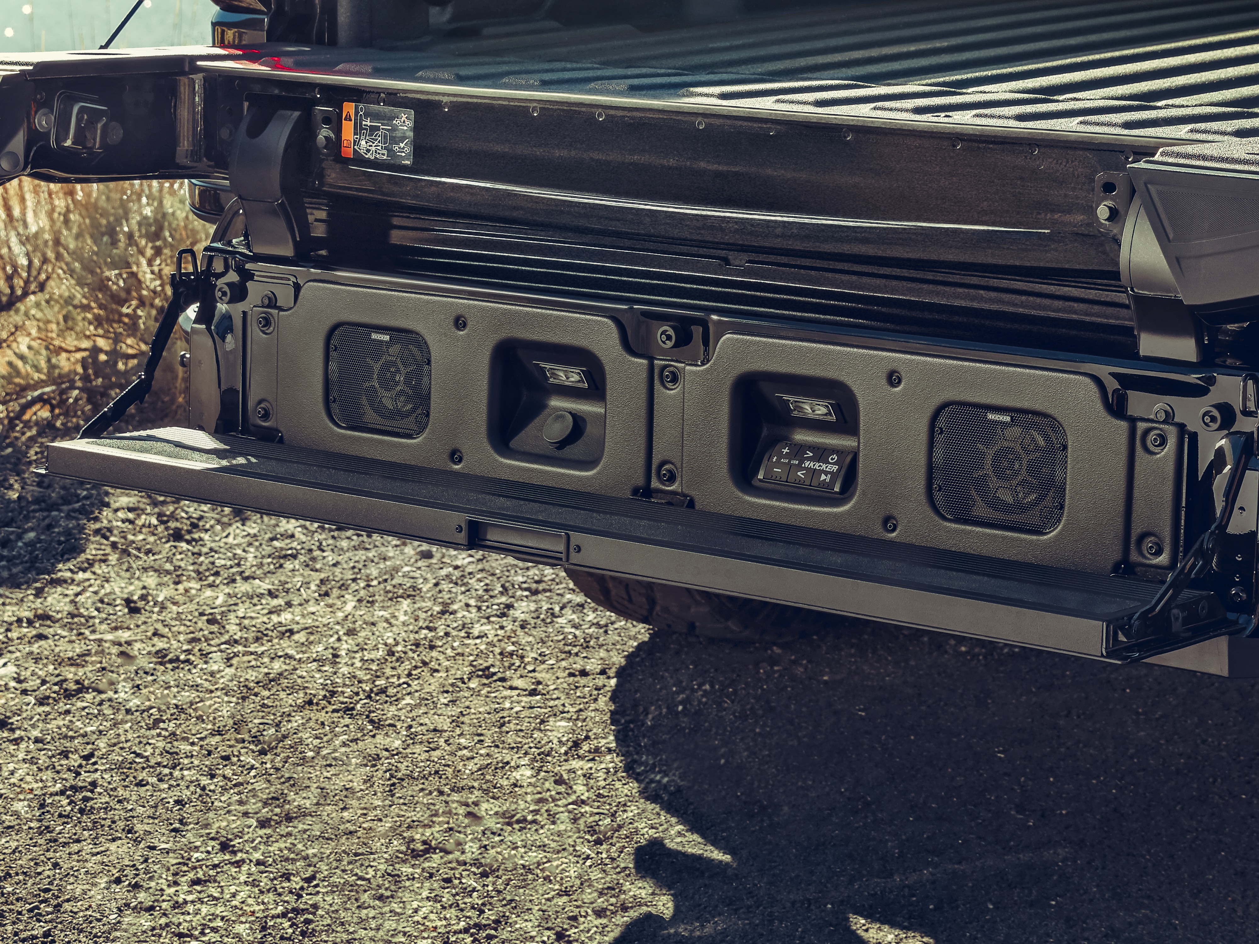 Tailgate Step Lighting for MultiPro™/Multi-Flex Tailgate