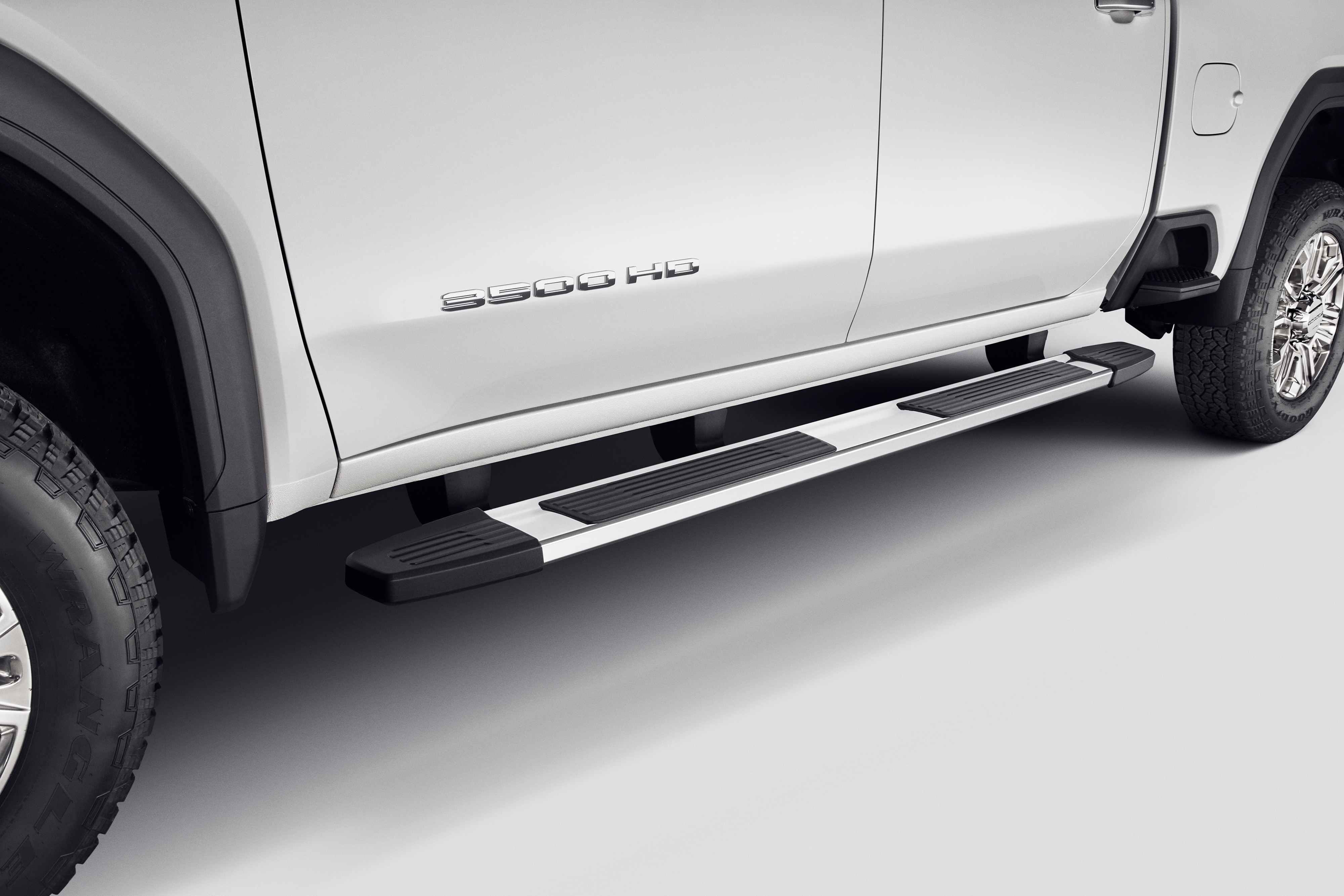 GMC Double Cab Work Step Assist Steps in Black | 84388998