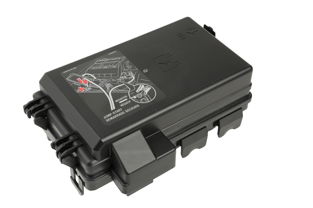 GM Genuine Parts Engine Wiring Harness Junction Block