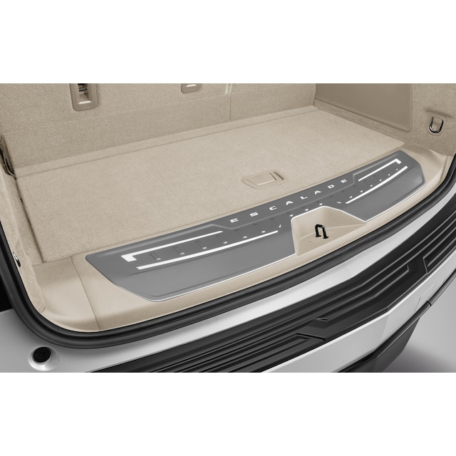 Illuminated Cargo Sill Plate in Whisper Beige with Escalade Script
