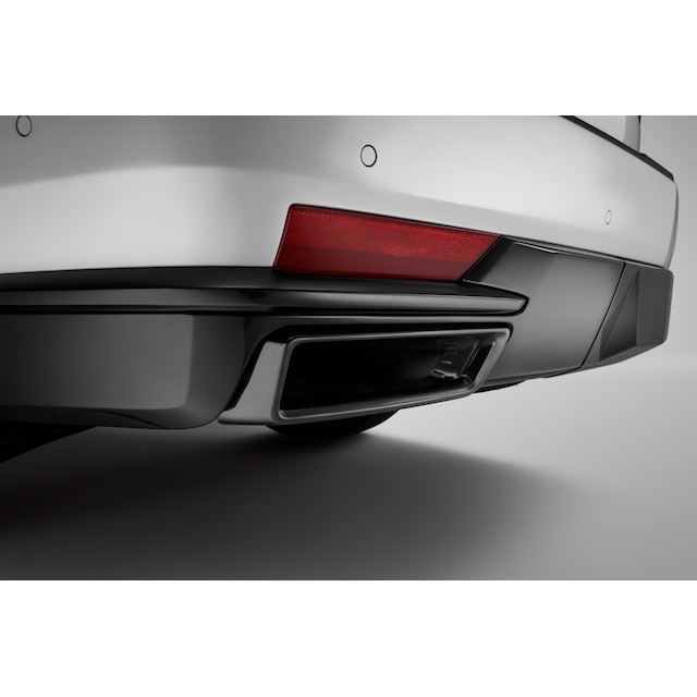 Exhaust Bezels in Black (not compatible with Sport Trims)