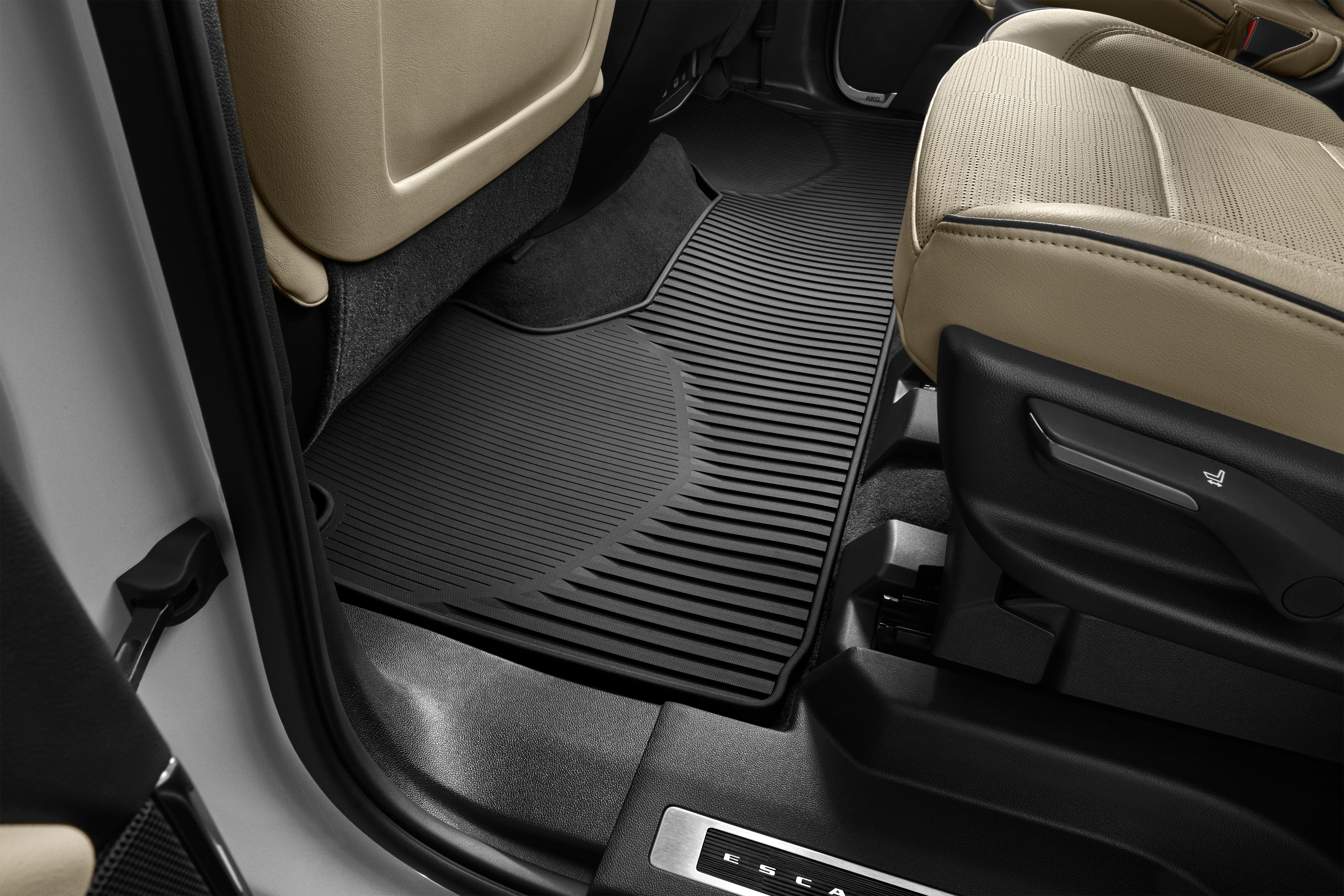 Second-Row One-Piece Premium All-Weather Floor Mat in Jet Black