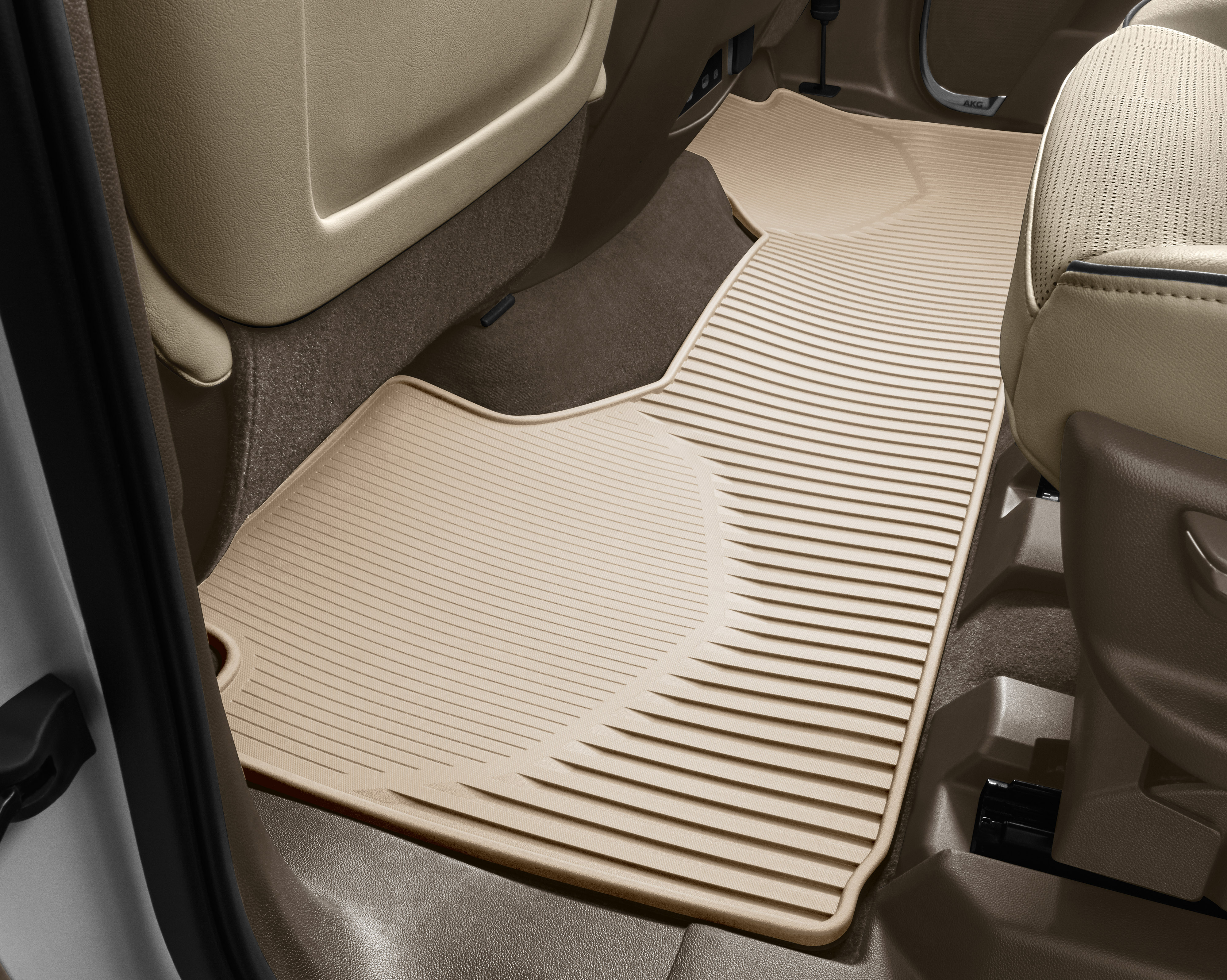 Second-Row One-Piece Premium All-Weather Floor Mat in Parchment