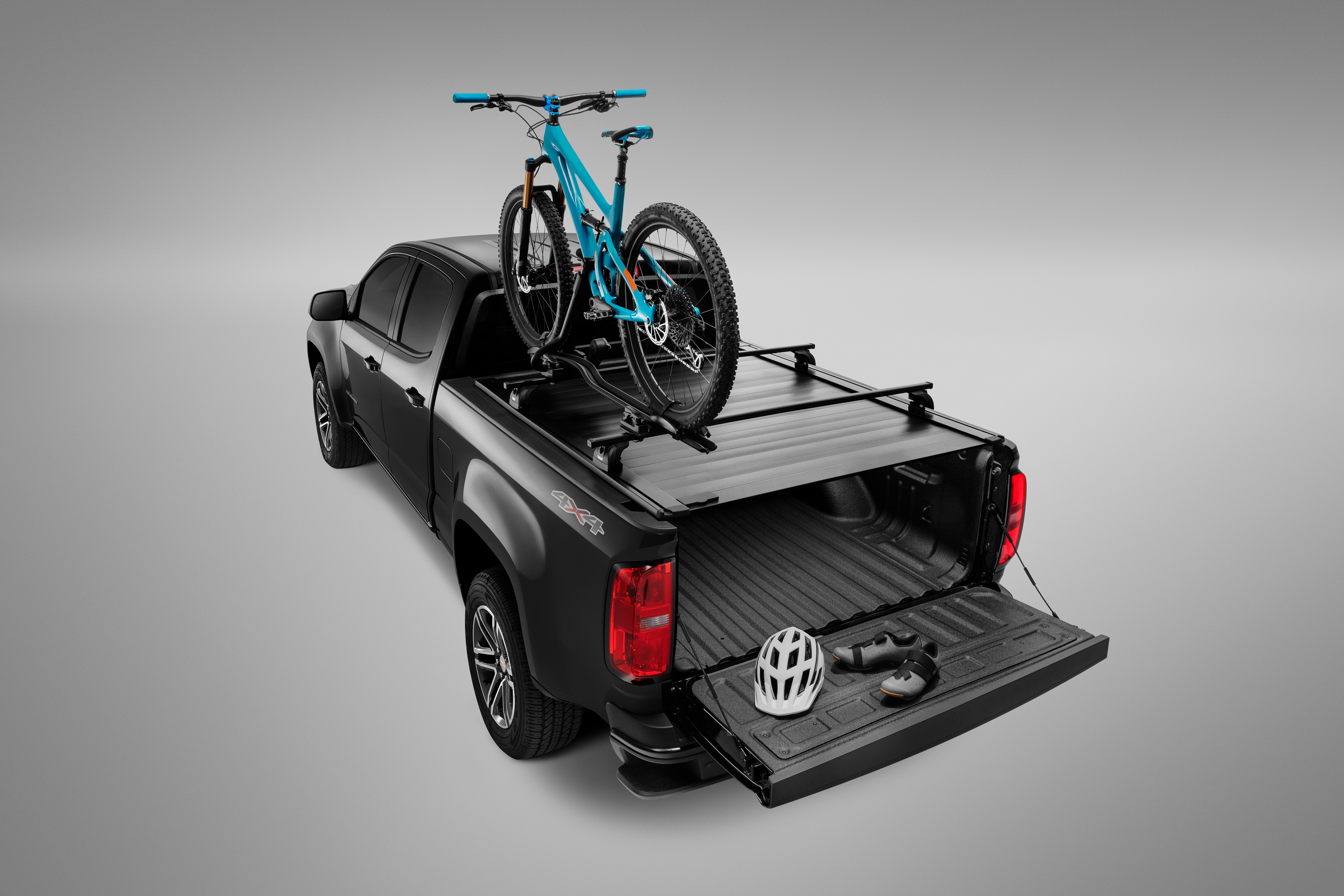 Removable Rail Kit by Thule® - Associated Accessories