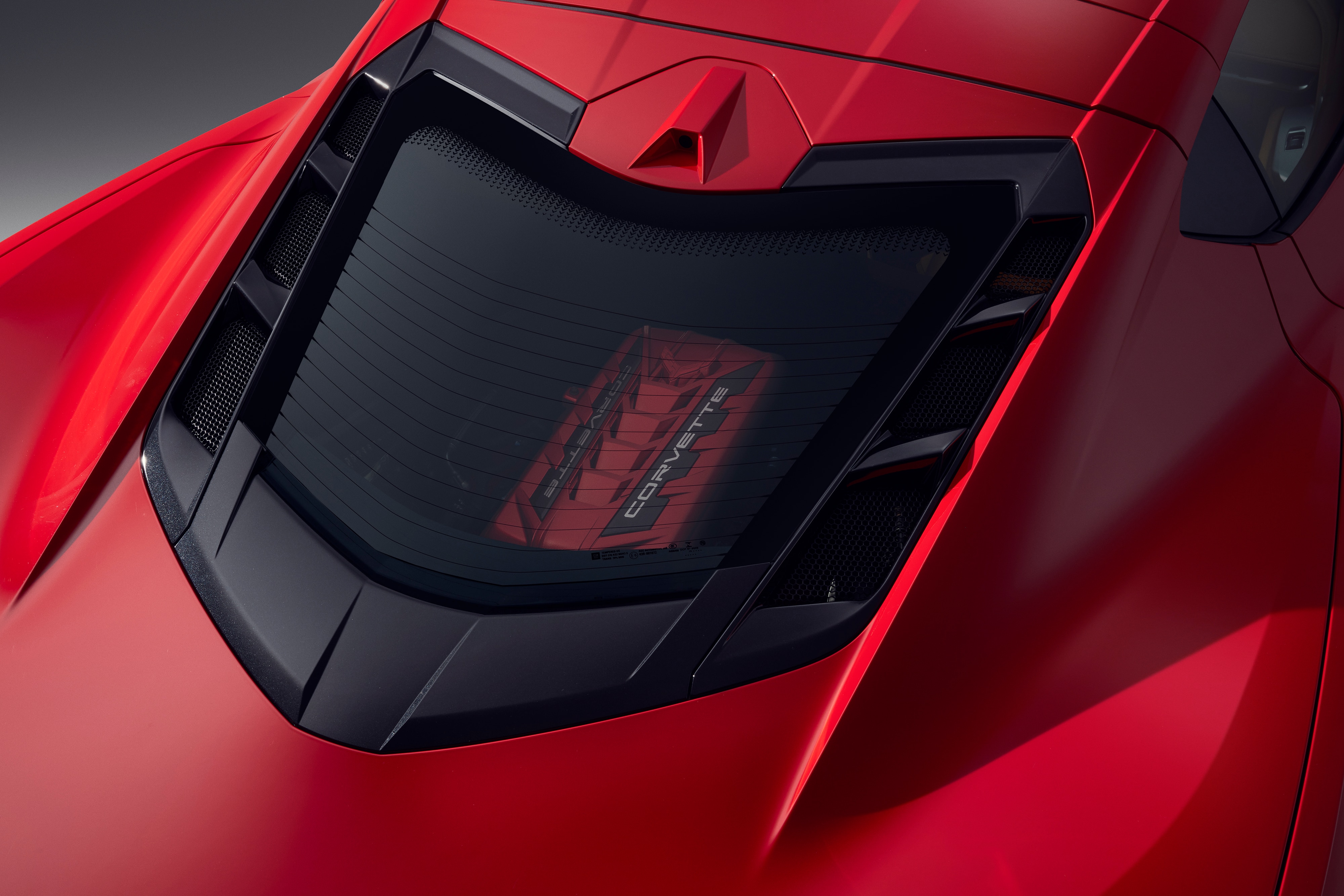 ２０２４年式　コルベット　C8 V型エンジン用カバー Amazon.co.jp: エンジンベイパネルカバー シボレー コルベット
