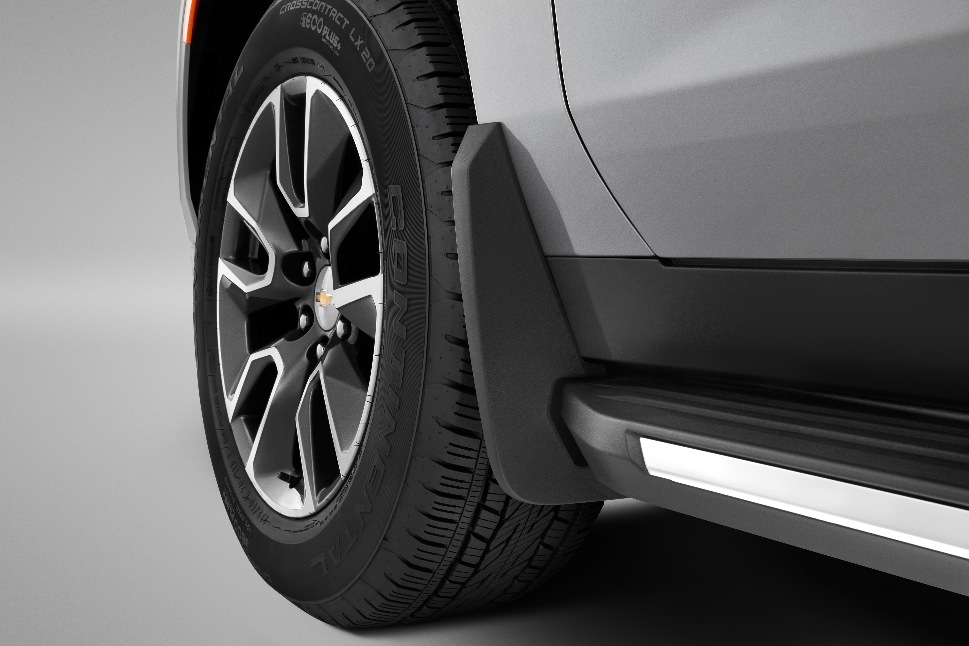 Front Splash Guards Molded in Black