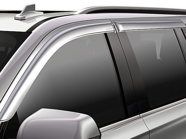 Aeroskin® Hood Protector in Chrome by LUND® - Associated Accessories ...