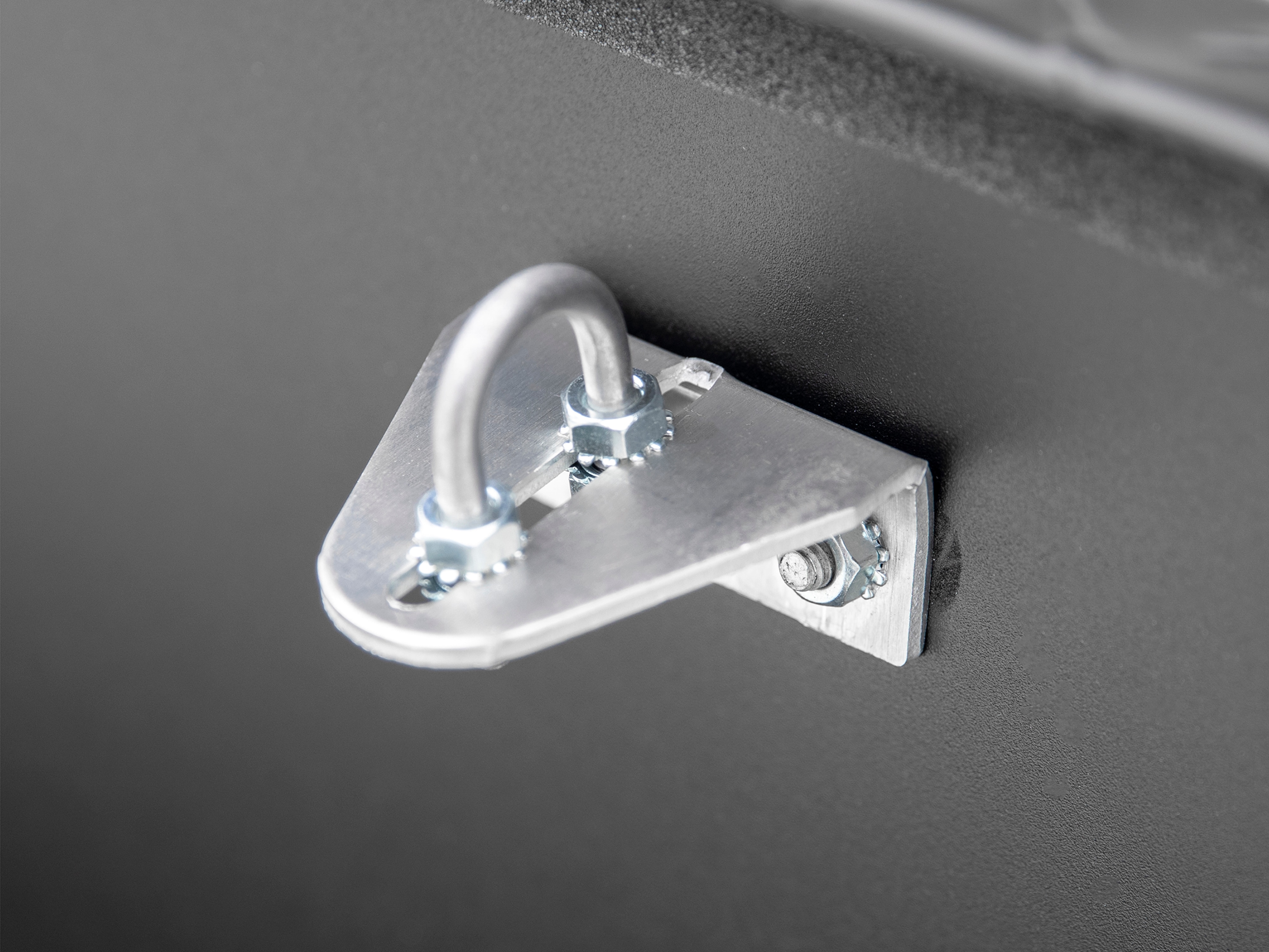 Cross Bed Secure Lock Crossover Aluminum Tool Box with Twist