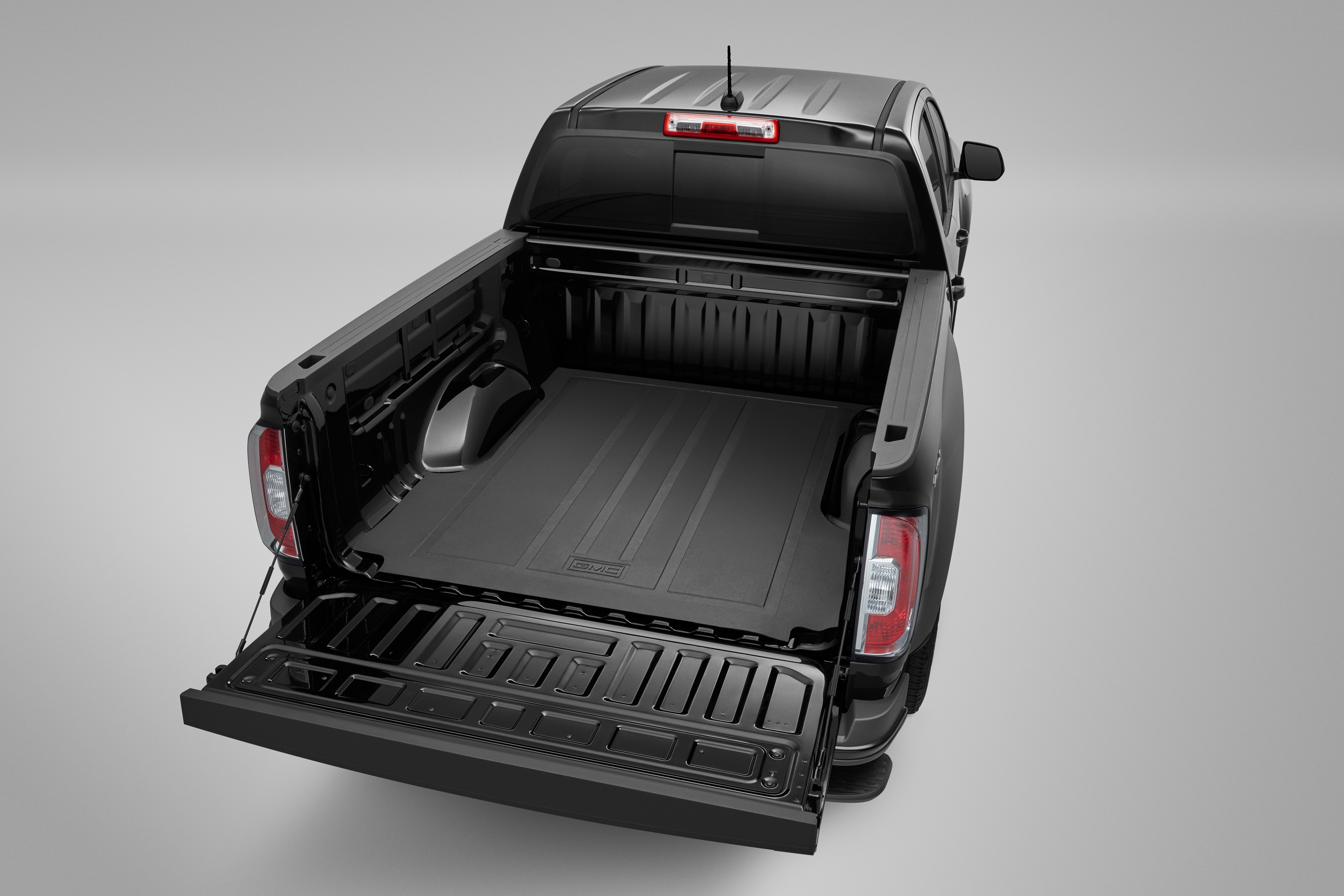 Bed Mat in Black with GMC Logo for Short Bed Models