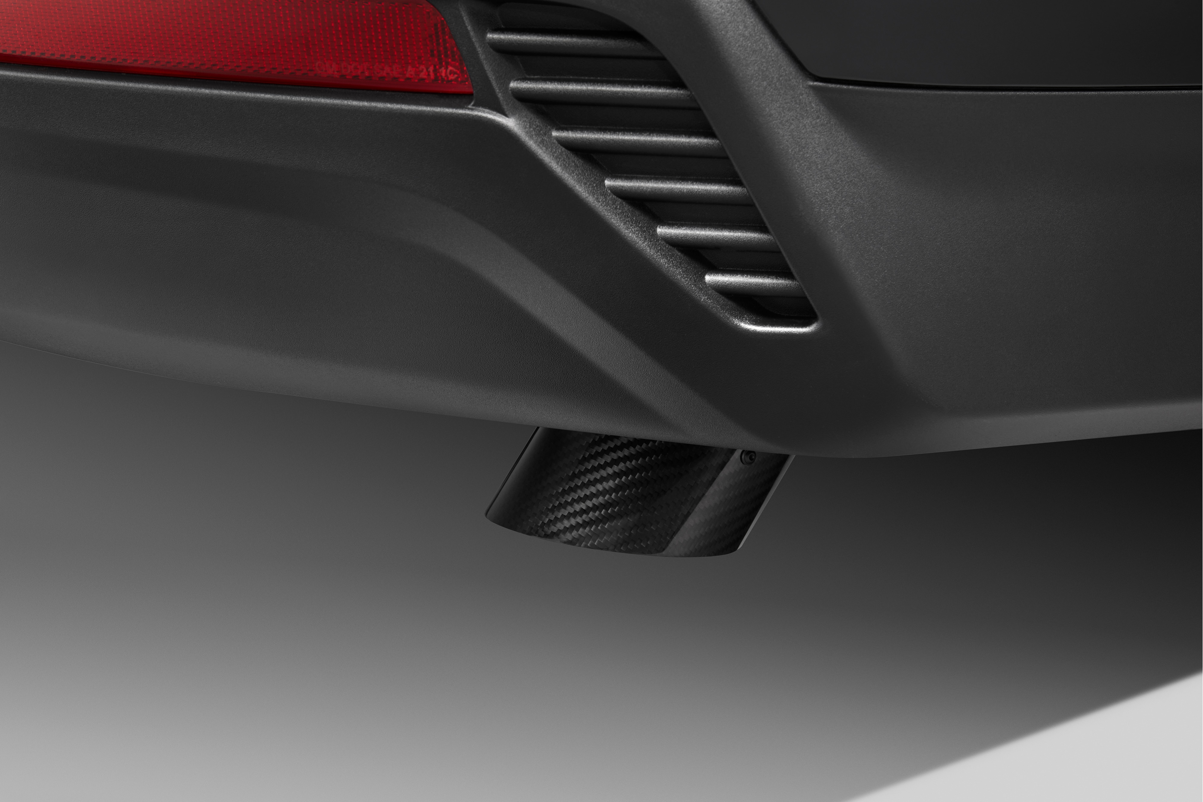 3.0L Carbon Fiber Single Outlet Exhaust Tip