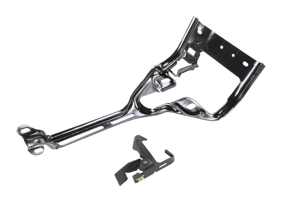 GM Genuine Parts Hood Latch